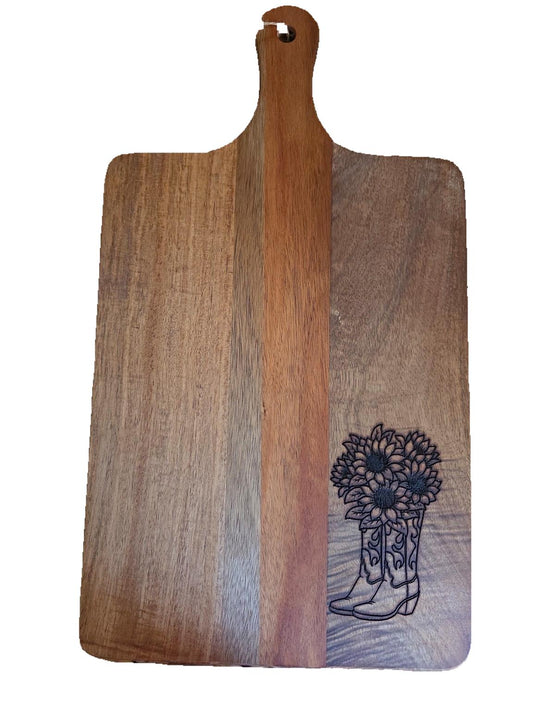 16" x 9" Acacia Cutting Board – Cowboy Boots & Sunflowers Engraving