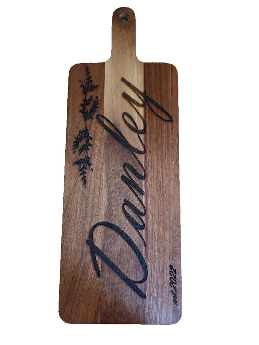 20.5" x 7.5" Acacia Cutting Board – Custom Name with Floral and Established Date