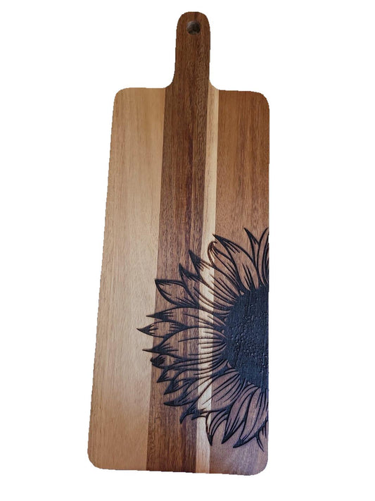 20.5" x 7.5" Acacia Cutting Board – Sunflower Engraving