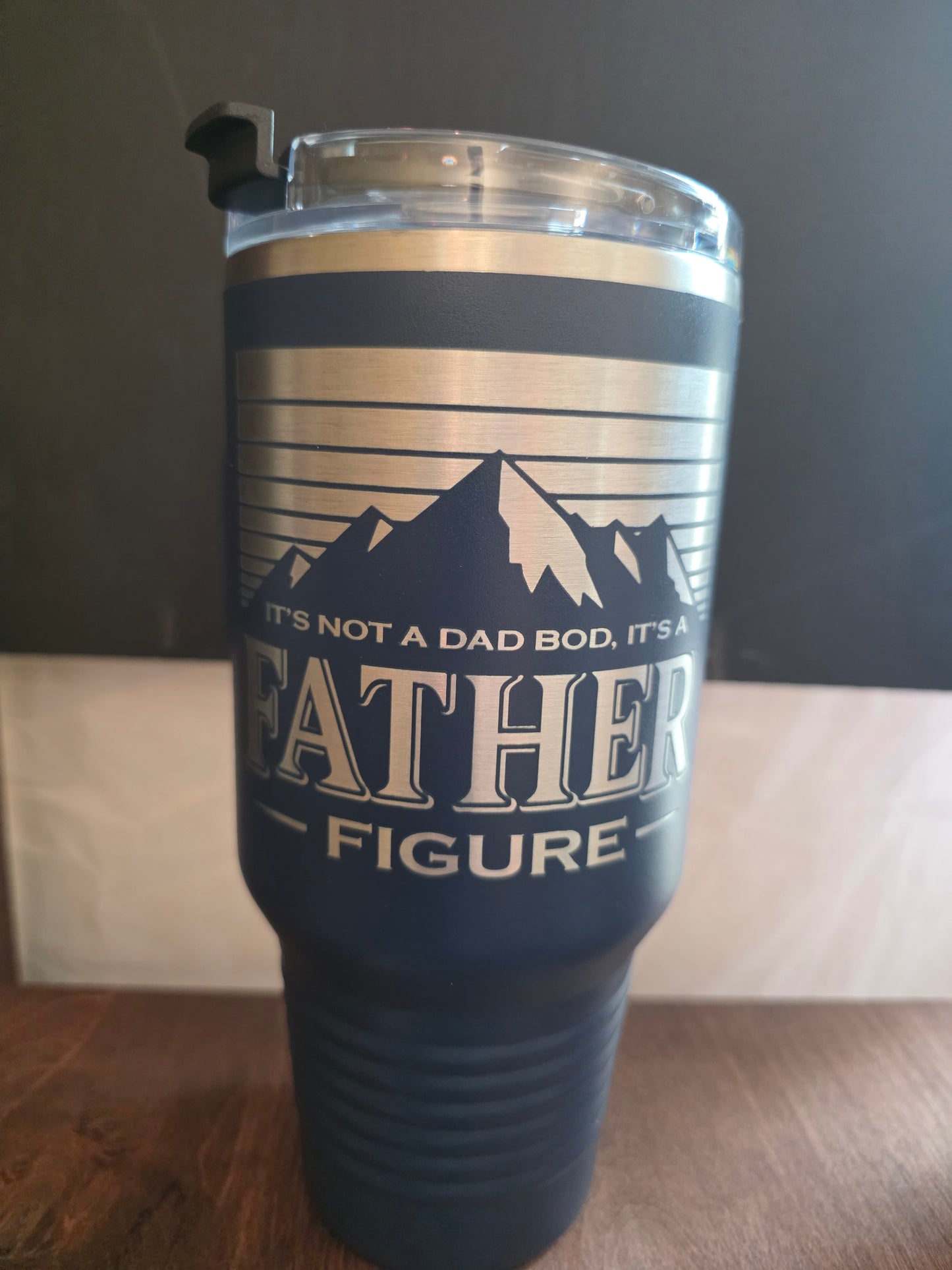 32oz Tumbler with Handle – “It’s Not a Dad Bod, It’s a Father Figure”
